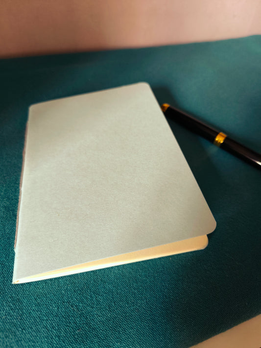 Gris-Clair | Poche | 48