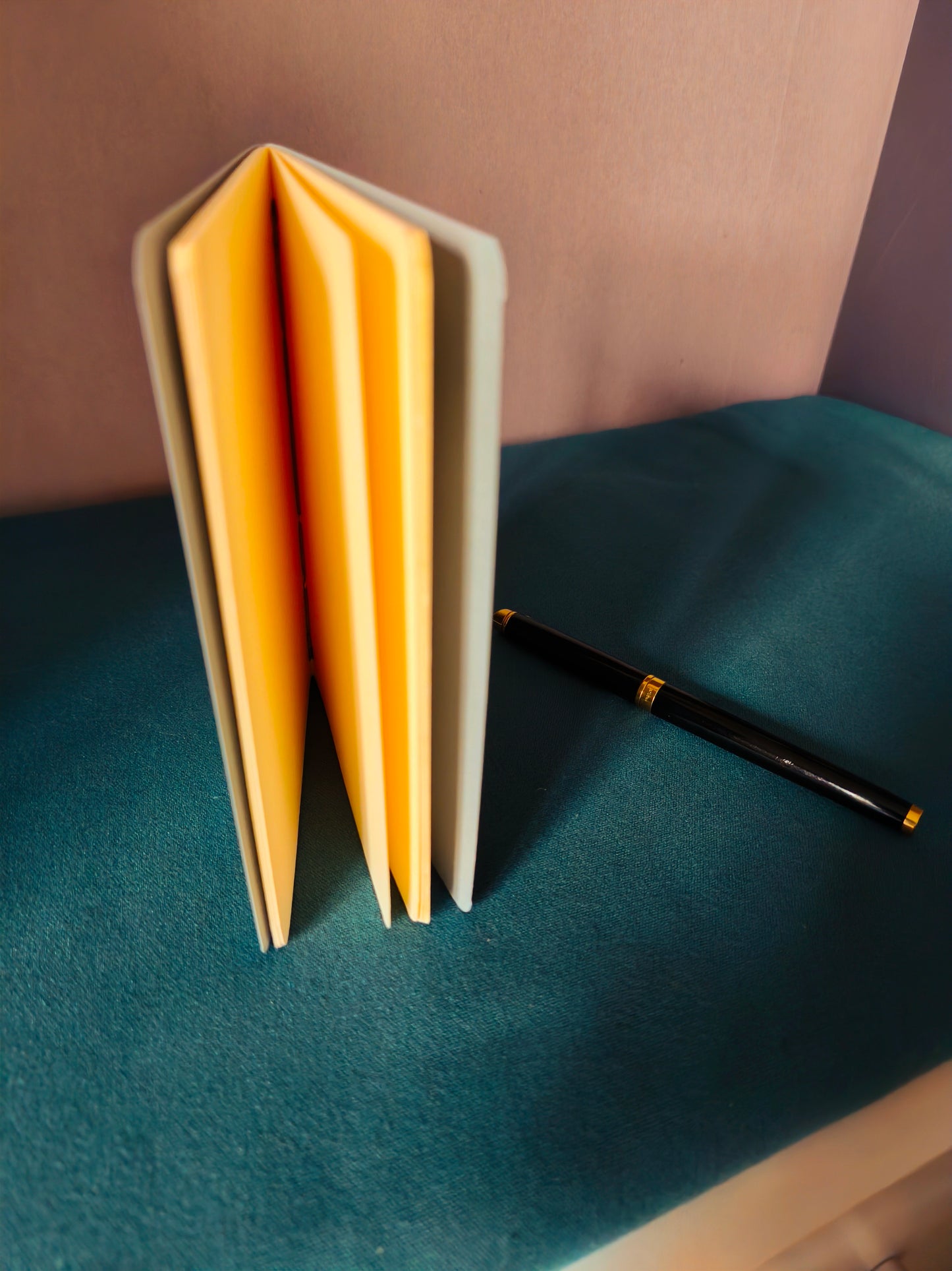 Gris-Clair | Poche | 48